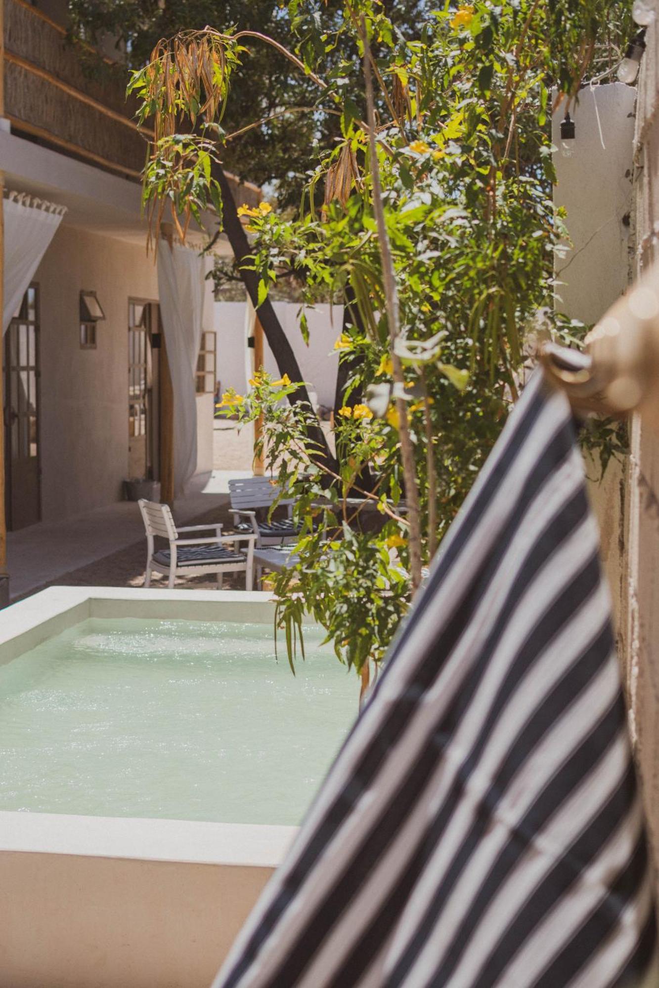 The Mantarraya Outpost Bed and Breakfast La Paz Εξωτερικό φωτογραφία